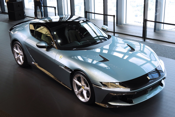 米マイアミでの世界初公開から約1カ月、早くも日本で初公開された「フェラーリ12チリンドリ」。