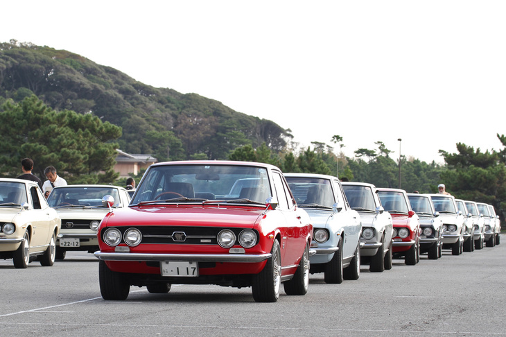 俗に“ハンドメイド”と呼ばれる初期モデル。1968年12月の発売から1973年3月のマイナーチェンジまでのモデルを指すが、その中にも4世代が存在するという。