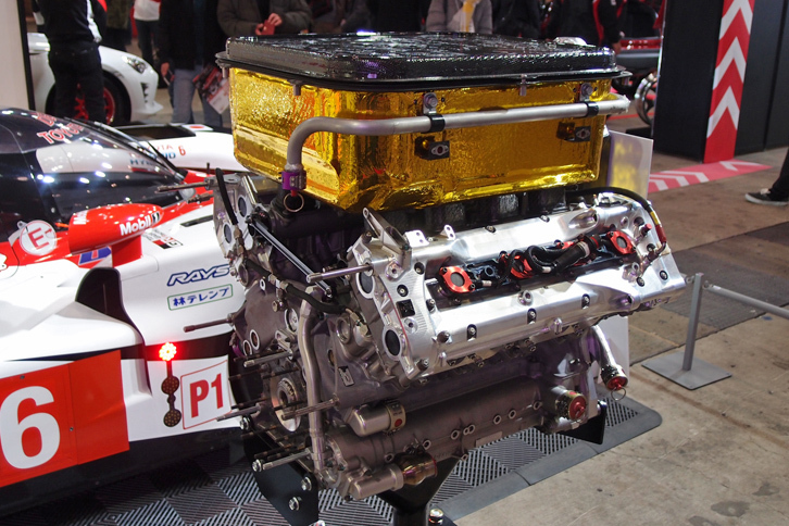 2012年のFIA世界耐久選手権に参戦した「トヨタTS030 ハイブリッド」のパワーユニット。