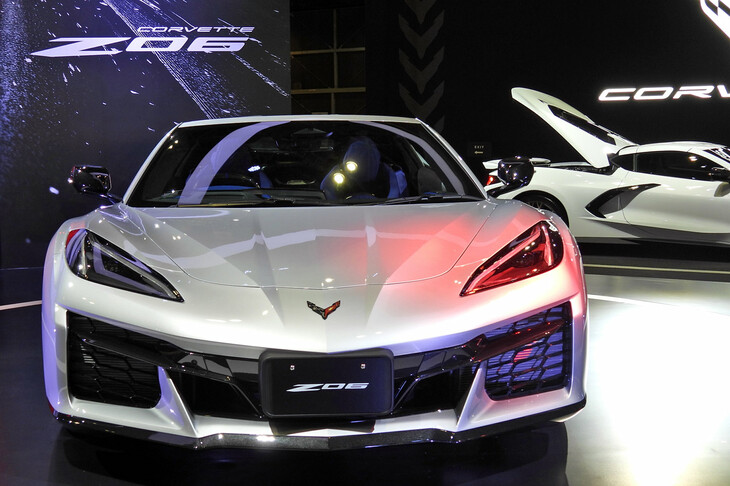 シボレー・コルベットZ06サントリーニエディション クーペ3LZ