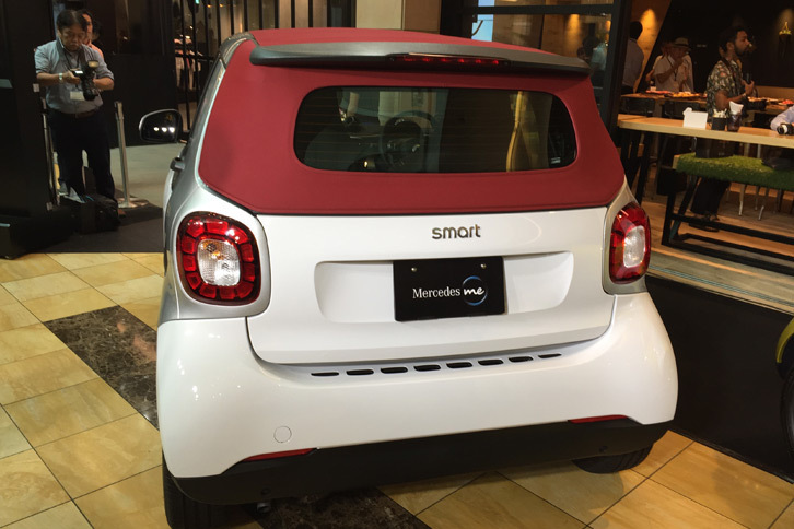 フォーツーカブリオ ターボ リミテッド