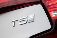 今回の試乗車は「T5インスクリプション」。2リッターガソリンターボエンジンを搭載したFFモデルで、上質な内外装や充実した装備を特徴とする。