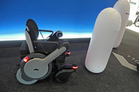 WHILL：パーソナルモビリティーの近未来を体感してほしいの画像