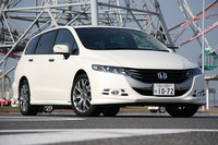 第376回：「ホンダ・オデッセイ」試乗日記 in 神戸これはミニバンじゃない、“オデッセイ”だ!!の画像
