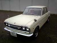 この細さがインテリっぽい？