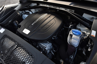 最高出力237ps、最大トルク35.7kgmを発生する「マカン」の2リッター直4ターボエンジン。