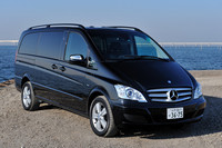 車体は大きいが、最小回転半径は5.4mと意外に小回りがきく。