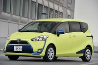 トヨタ・シエンタX 7人乗り