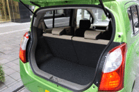 写真をクリックすると、シートの倒れるさまが見られます