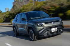 スズキ初の量販BEV「eビターラ」が日本の公道を走りだした！ その実力をいち早くリポートする。