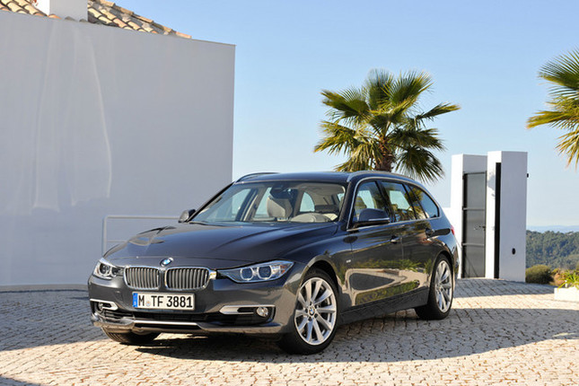 「BMW3シリーズツーリング」