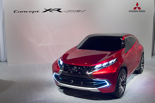 「三菱コンセプトXR-PHEV」