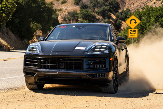 ニューモデル情報】 ポルシェ・カイエン - webCG