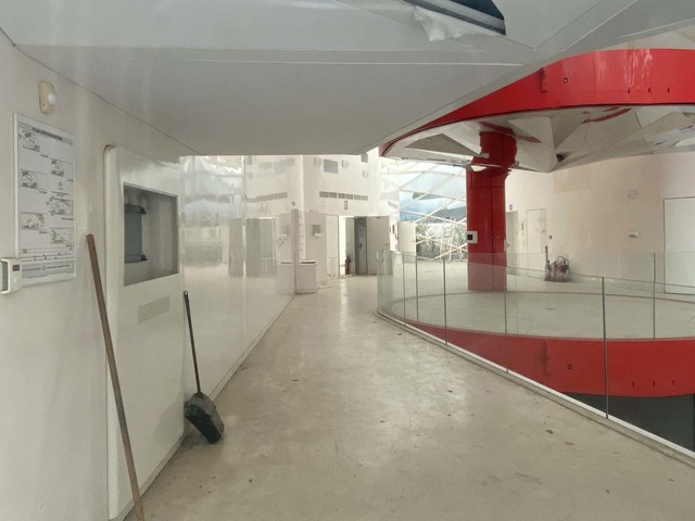 第781回：パリの廃虚巡り!? 自動車ショールームが消えたシャンゼリゼ