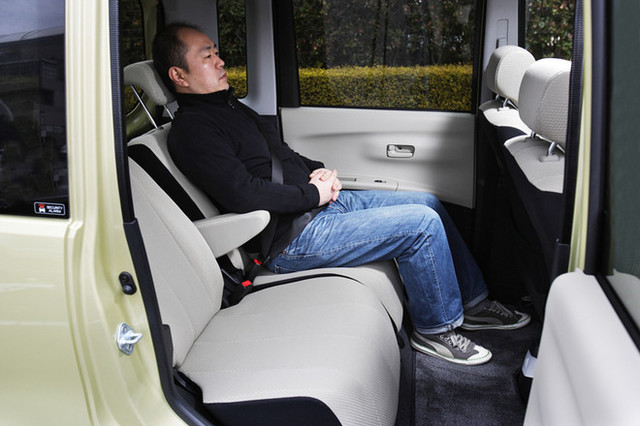 ダイハツ タントエグゼg Ff Cvt カスタムrs Ff Cvt 試乗記 広 いスキ間商品 Webcg