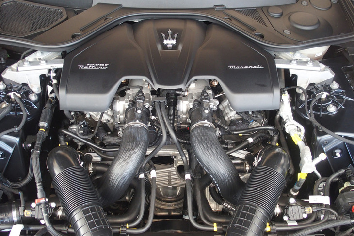 「グラントゥーリズモ トロフェオ」に搭載される3リッターV6ターボエンジンは最高出力550PSを発生。