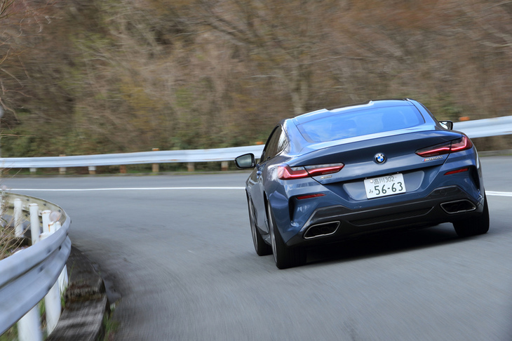 BMW M850i xDriveクーペ