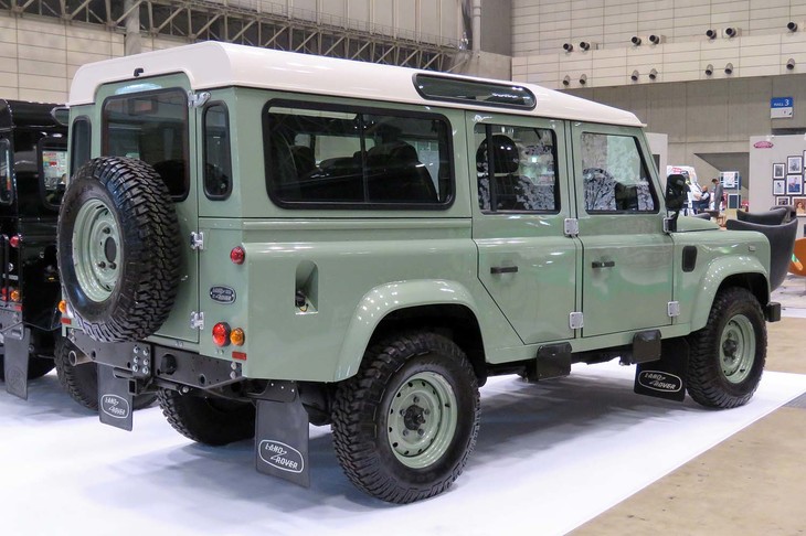 ランドローバー・ディフェンダー110ヘリテージ（2016年）／BRITISH LABEL