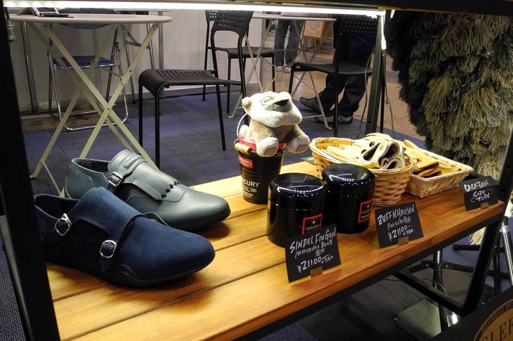 Podium carlife conciergeのブース。