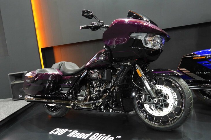 ハーレーダビッドソンCVOロードグライド