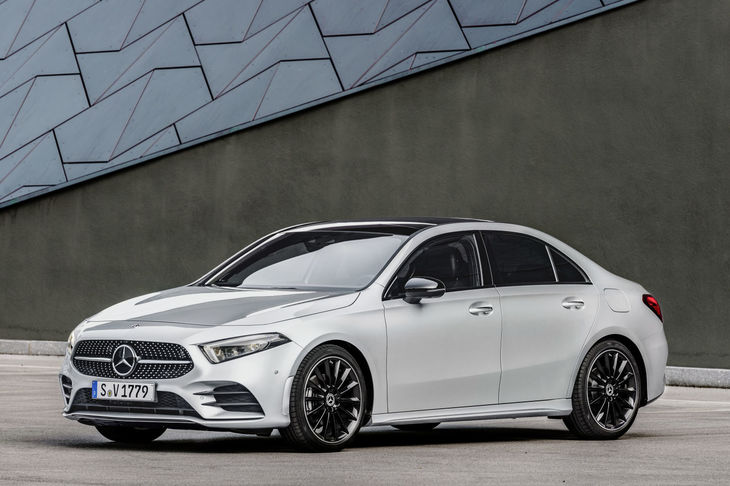 メルセデス・ベンツAクラス セダン（エクステリア）