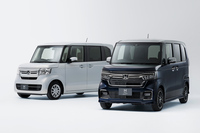 ホンダでは、先代「N-BOX」をモデルライフ末期に積極的に販売。おかげで先代は最後まで好調を維持できたのだが、新型の販売がその割を食う格好となったようだ。