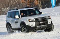 スタッドレスもオールシーズンも、クロカン向けのゴツいタイヤも用意！ トーヨーの冬タイヤに試乗した。