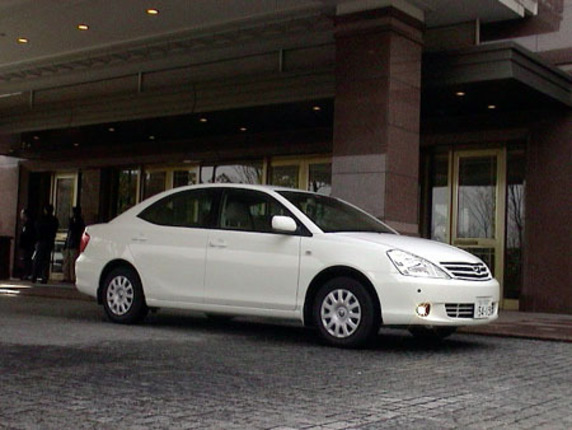 【スペック】全長×全幅×全高＝4550×1695×1470mm/ホイールベース＝2700mm/車重＝1170kg/駆動方式＝FF/1.8リッター直4DOHC16バルブ（132ps/6000rpm、17.3kgm/4200rpm）/車両本体価格＝181.0万円（テスト車＝221.4万円）