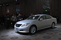 クラウン発表会場から速報動画レポ Movie ニュース Webcg