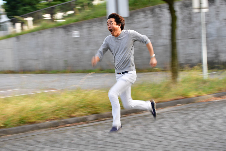 キャリアダウンに負けるか～!!　でも……。（写真＝池之平昌信）