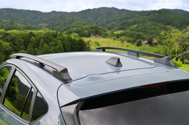 スバル・クロストレック（ルーフレール）