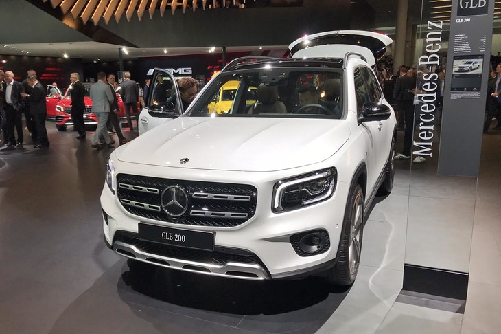 メルセデス・ベンツGLB200
