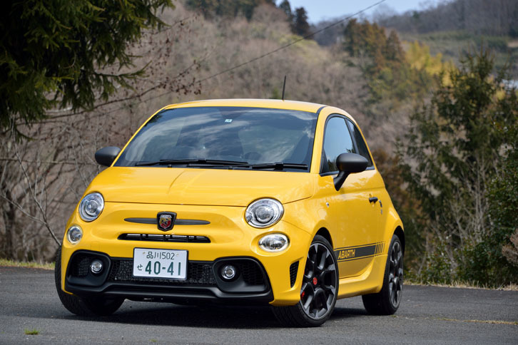 アバルト595コンペティツィオーネ