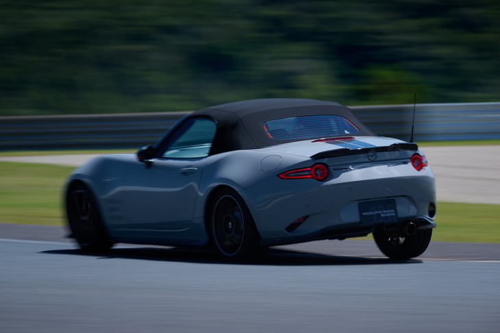 マツダ スピリット レーシング・ロードスター12R（写真：マツダ）