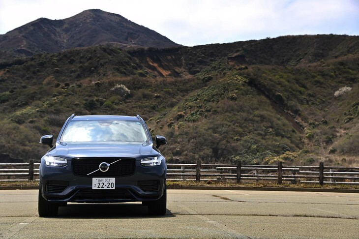 ボルボXC90リチャージ アルティメットT8 AWDプラグインハイブリッド