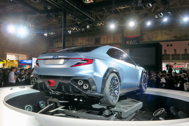 「ヴィジヴ パフォーマンス コンセプト」のリアビュー。