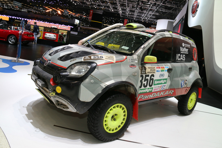 2017年のダカールラリーにプライベートで参戦した、スペシャルチューンの「フィアット・パンダ」。その名も「パンダカール」。