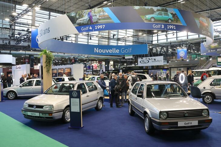 フォルクスワーゲンは「ゴルフ」の50周年を祝うべく、自社コレクションの歴代モデルを展示した。