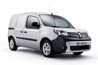 「ルノー・カングー」
	1997年にデビューしたフルゴネットで、乗用タイプと商用タイプがある。実用性の高さが評価されてヨーロッパで大ヒット。2002年に日本に導入されると、ファッション性が人気となった。映画に登場するのは、2007年にデビューした新型のバン。