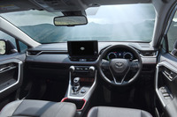 「アドベンチャー“オフロードパッケージII”」のインテリア。