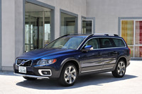 【スペック】XC70オーシャンレースエディション：全長×全幅×全高＝4840×1890×1605mm／ホイールベース＝2815mm／車重＝1920kg／駆動方式＝4WD／3リッター直6DOHC24バルブターボ（304ps/5600rpm、44.9kgm/2100-4200rpm）／価格＝649万円（テスト車＝同じ）