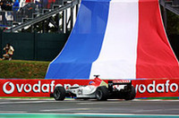 敵地で苦戦したブリヂストン勢。BARホンダのジャック・ヴィルヌーヴも例外ではなく、マシン、エンジンとも調子がよかったものの、最終的に入賞直前の9位までしかポジションをあげられなかった（写真＝本田技研工業） 