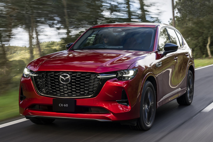 マツダの新たな旗艦「CX-80」もデビュー。現行の「CX-5」と「CX-8」の関係から考えると、「CX-60」（写真）のストレッチバージョンのような姿になるのだろうか。