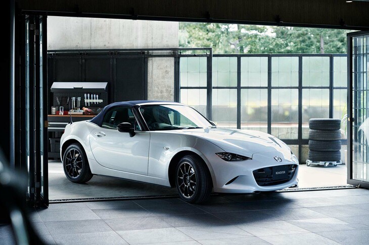 2021年12月16日に発表された、「マツダ・ロードスター」の特別仕様車「990S」。