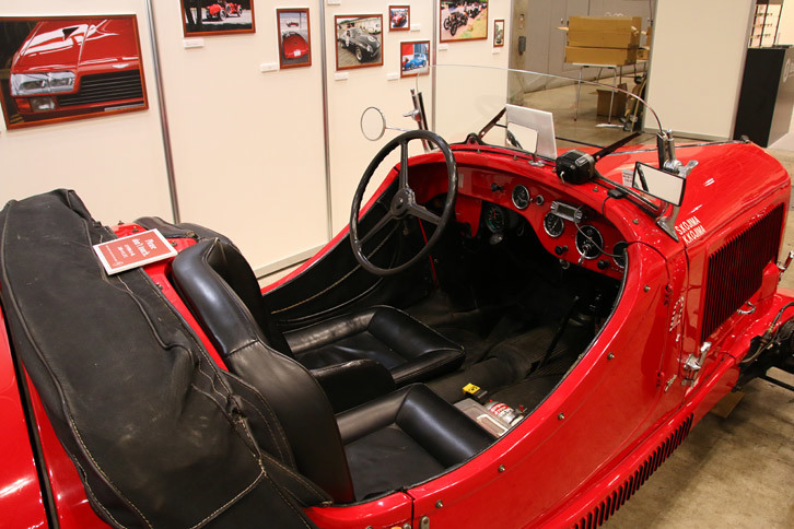 日本クラシックカークラブのブース