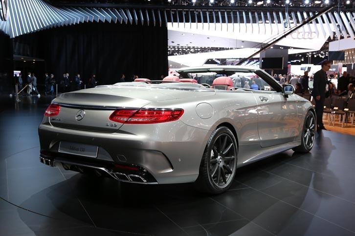 メルセデスAMG S63 4MATICカブリオレ エディション130