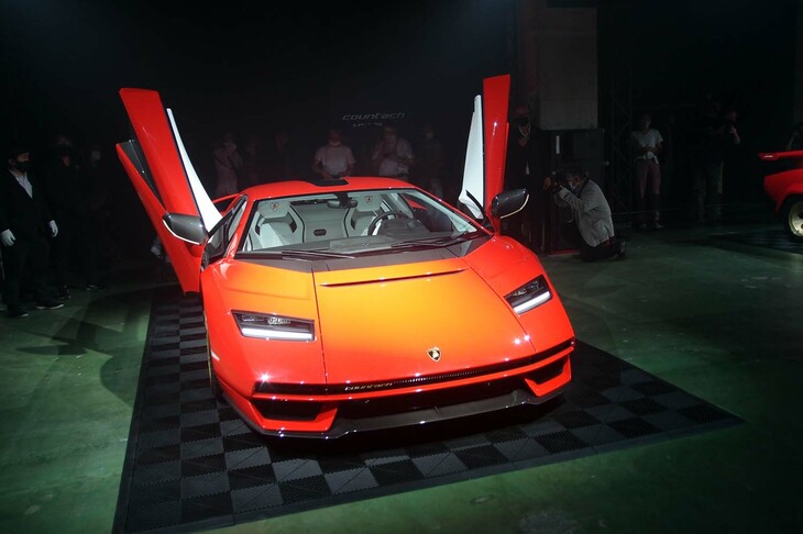 ランボルギーニ・カウンタックLPI800-4