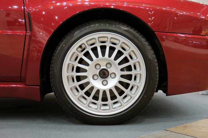 ランチア・デルタHFインテグラーレ エヴォルツィオーネII ディーラーズコレクション（1995年／コレツィオーネ）