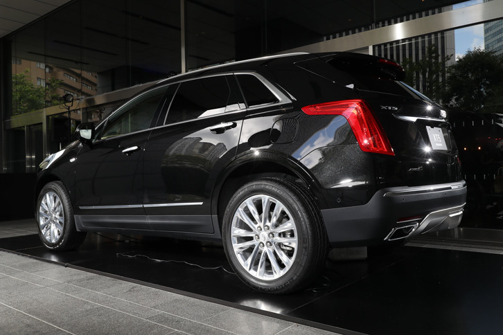 ボディーカラーは展示車両の「ステラーブラックメタリック」を含む全6色が用意されている。