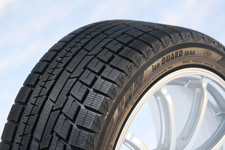 ここで紹介した横浜ゴムの試走会も含め、今冬も数多くのイベントに参加し、さまざまな製品の実力に触れてきた河村氏。「アイスガードiG60」はそうしたイベントで試した冬用タイヤの中でも、トップレベルの性能を有していたようだ。